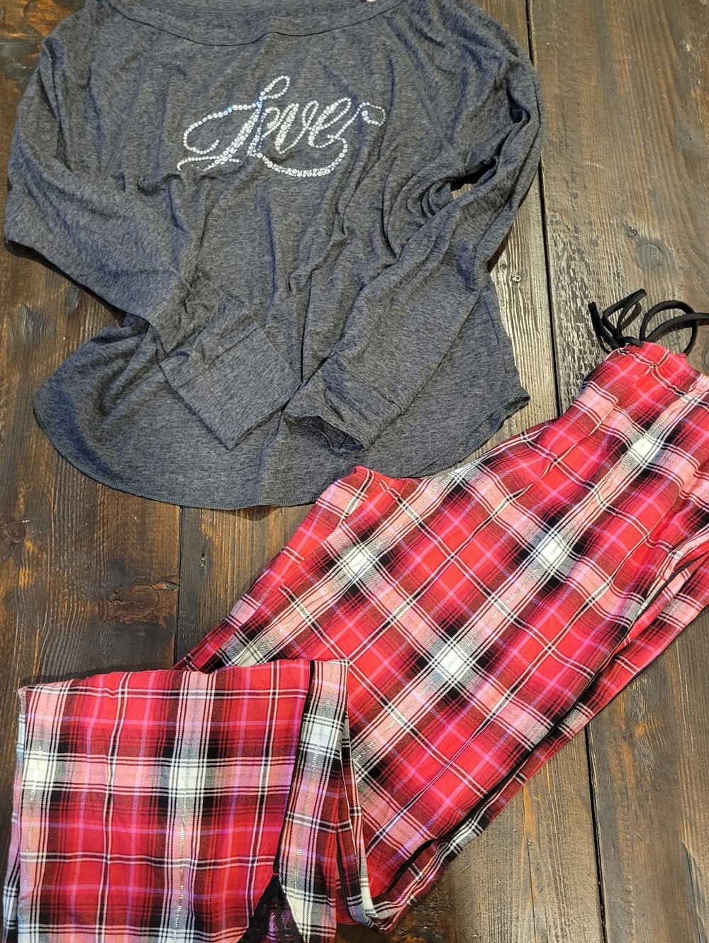 NEW VS Gray 'Love' Rhinestone Top with Red Plaid Lounge Pants:S